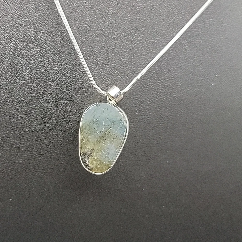 22" Silver Plate Necklace Gemstone Labradorite Skull Pendant Unisex NEW - Picture 7 of 8